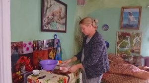 Взяли НЕ много СОБАЧКАМ и Кискам! КОГДА ЗАДЫМИТ, ХОТЬ ВЫБЕГАЙ.