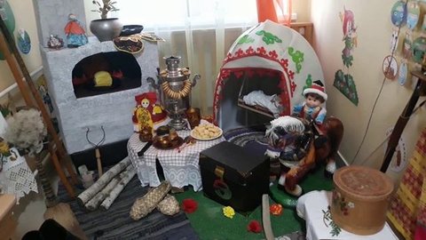Этнокультурный центр в подготовительной логопедической группе