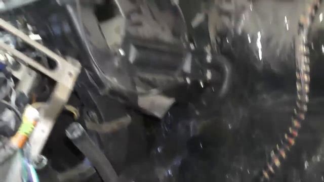 Часть 3. Что то тормозит двигатель ( подклиневает ) . Расходует масло и антифриз . смотреть онлайн