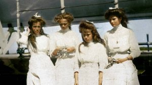 Святые ЦАРСТВЕННЫЕ мученицы.