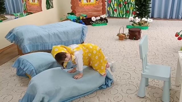 Сказка _Три медведя_ (группа № 9 _Гномики)