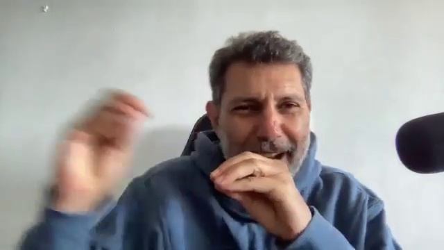 26-10-2025 Español - English - Russian