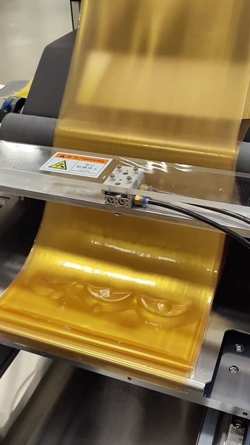 Остановите время с «золотыми» патчами от Premium! смотреть онлайн