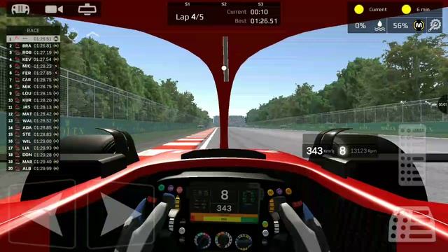 Отрыв на первых секундах в F1! смотреть онлайн