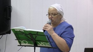 Стихи "Я к полю подошла… Ах, как красиво!"  "Господи, как сердцу хочется любить!" Елена Кравчута