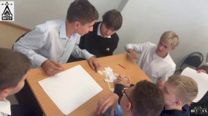 Наши студенты‑архитекторы посетили ОШ № 27 в рамках приветственного визита.