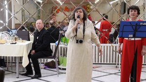 стихотворение "Нам такое еще по плечу" читает Анна Ужегова