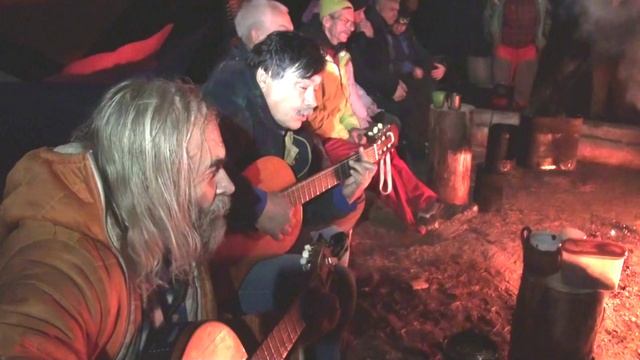 РЭКС осень2025 у костра 3 Ай красота