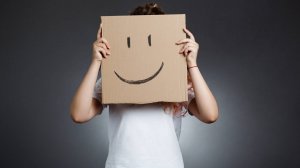 "Выражать свои эмоции - это слабость!" Или 3 шага, как избавиться от этого негативного убеждения