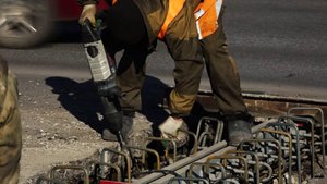 ДВИЖЕНИЕ НА КОПЫЛОВСКОМ МОСТУ БУДЕТ ОГРАНИЧЕНО ЕЩЕ ДВЕ НЕДЕЛИ