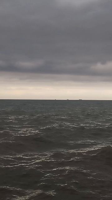 Рыбалка в шторм на Чёрном море