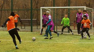 Футбольный турнир стартовал на КнААЗ