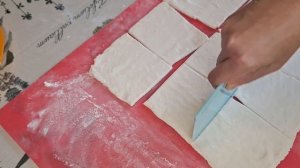 Розочки из слоеного бездрожжевого теста. И не только.