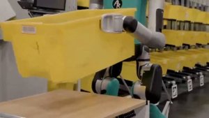 У Amazon на складах работает более 750 тыс. роботов