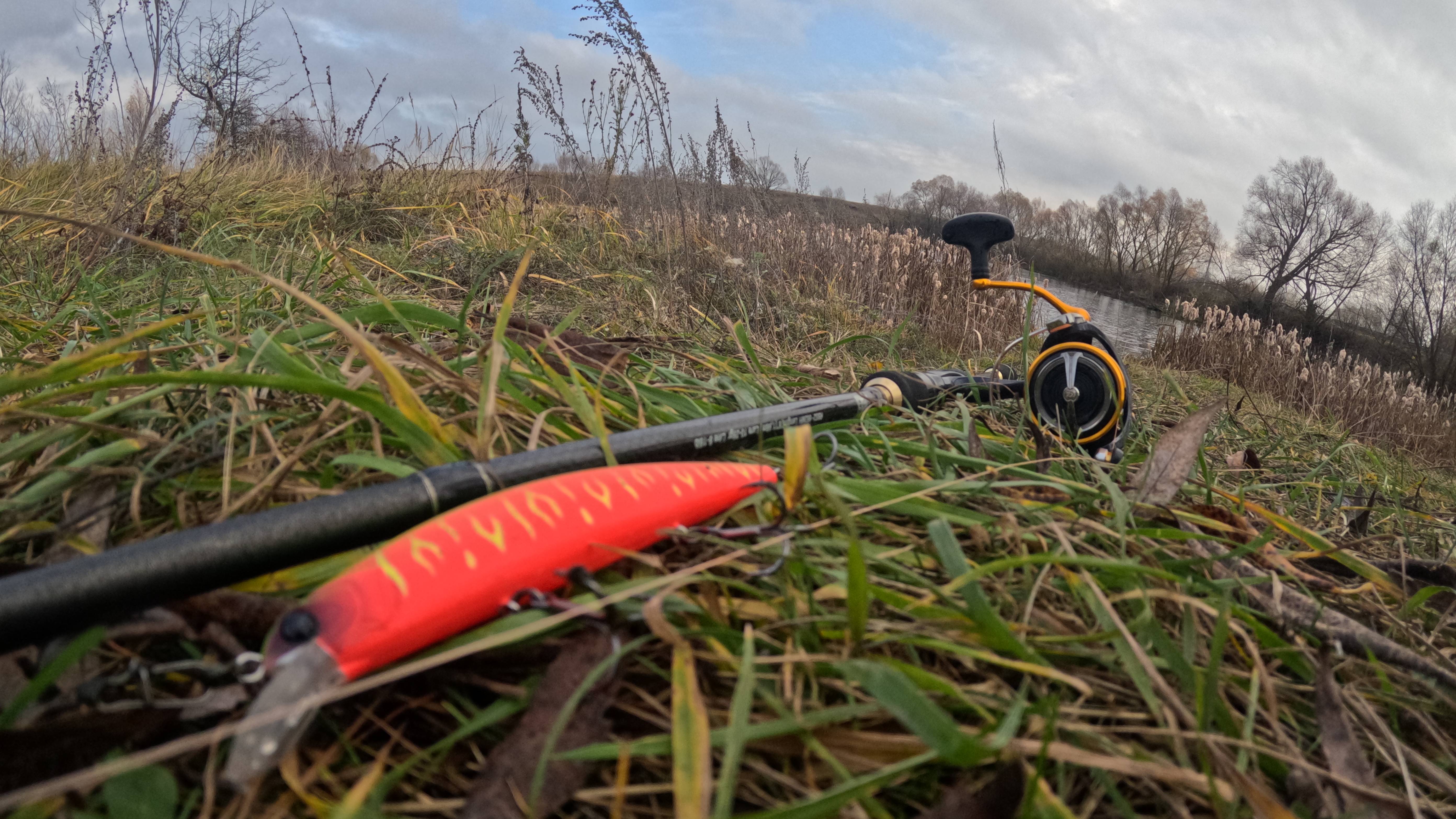 День шнурка или как напильники точили арбуз! Рыбалка на воблер Varuna от Bearking.