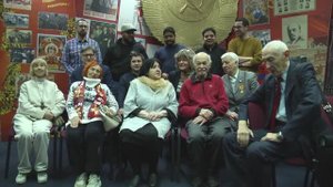 Подвигу Советского народа верны!