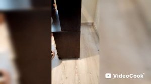 переносим компьютерный стол на другую половину