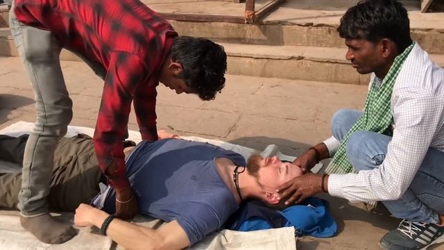 ASMR МАССАЖ УЛИЧНЫЙ В ИНДИИ ЗА 2$ ОТ ДВОИХ