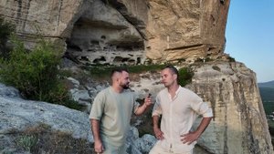 Кузьмин Георгий, интервью с Артемом Нединым (организатором концертов под открытым небом)