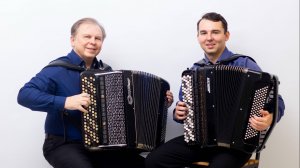 Вот мчится тройка почтовая дуэт баянистов Виктор Баринов Николай Баринов