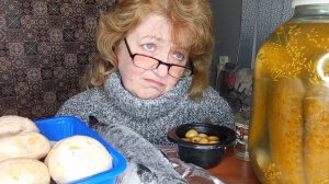 "УМЯЛА СТРИПСЫ,САЛАТИК ВИТАМИННЫЙ С ФЕТАКСОЙ И МАКАРОШКИ С ГОРОШКОМ" МУКБАНГ/ЕДАНАКАМЕРУ/