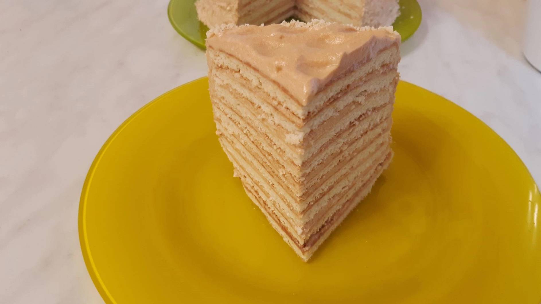 ЛЕНИВЫЙ ТОРТ МЕДОВИК за 30 МИНУТ БЕЗ ДУХОВКИ! БЕЗ РАСКАТКИ КОРЖЕЙ МЕДОВЫЙ ТОРТ!