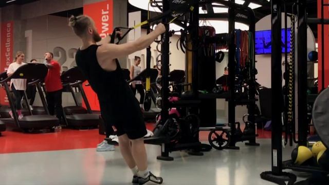 TRX T-fly