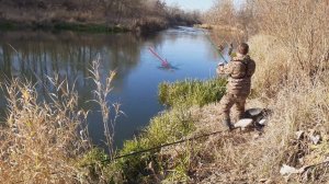 Рыбалка на Поплавок в Чудесный день.Рыбалка на плотву и щуку!