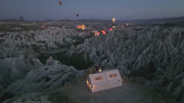АТИК. Кемпинг в Каппадокии. Воздушные шары.