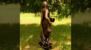 3D скульптура Девушки-духа дерева с Рогом изобилия