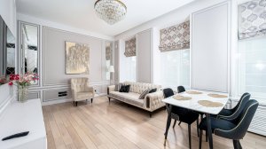 Продается квартира по адресу:  Большой проспект ПС, дом 7/4.