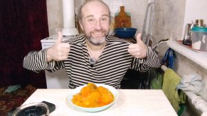 обед с Рыжулей. вот что бывает с хурмой в автобусе. мукбанг. обжор. еда на камеру. диета. шизофрения