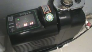 Насосная станция Leo Mac 550, разбор, ремонт громкого включения.