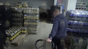 Новгородский предприниматель и две его знакомые осуждены за торговлю контрафактными сигаретами