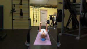 Упражнения на ролле для верхней части тела ( руки,плечи,грудь,спина )