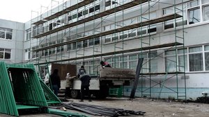 Капитальный ремонт гимназии № 5 в Дзержинском
