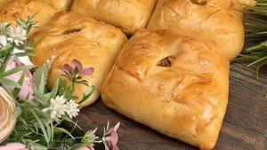 ОБАЛДЕННО ВКУСНЫЕ БУЛОЧКИ С КУРИЦЕЙ И ГРИБАМИ. НЕ УСПЕВАЮТ ОСТЫВАТЬ, СЪЕДАЮТСЯ