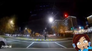 в Актобе ДТП. На пешеходном переходе, водитель сбил подростка и протаранил 3 припаркованные машины