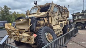 Жуткая трофейная техника из Украины в центе Москвы