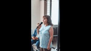 Ирина Скрынникова незрячая певица⭐️ «Я вижу ослепительный мир» Виктора Тартанова на радио ВОС