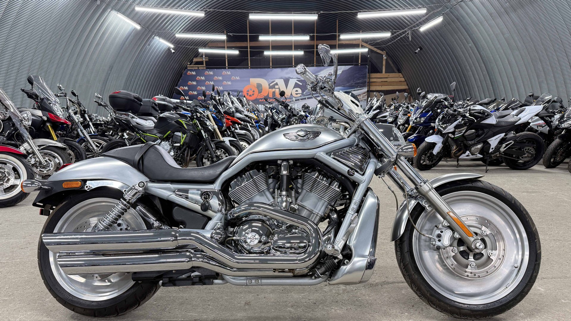 Обзор Harley-Davidson V-Rod 1130 VRSCA |В НАЛИЧИИ| смотреть онлайн