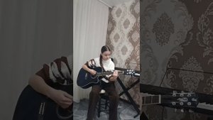 Учимся играть на гитаре