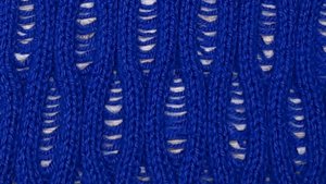 узор спицами со спущенными петлями #44#