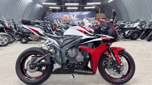 Обзор Honda CBR 600RR |В НАЛИЧИИ|