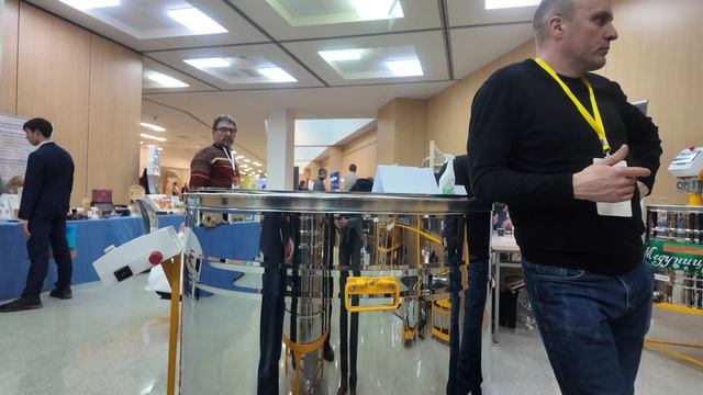 Медогонки Медуница - летают в космос и варят пиво | Новинки продукции на стенде АПИГЛОБАЛ-2025 смотреть онлайн