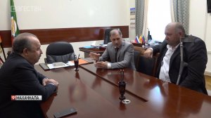 В парламенте Дагестана  прошла встреча Камила Давдиева и  Валерия Газзаева