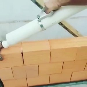 Большой шприц.