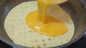 Вкуснее пиццы за 5 минут! Найвкуснейший завтрак или ужин! Всего 2 тортильи!