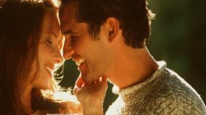 "Я НАВСТРЕЧУ К ТЕБЕ ВЕРНУСЬ" Любовь Пузикова-музыка и монтаж, стихи В. Исайчева, исп. В. Шувленова