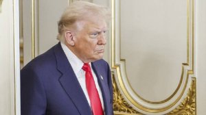Трамп выступил с танцем перед американскими военными в Японии